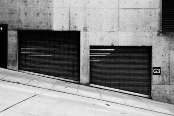 Benefits Of Hiring Garage Door Contractors